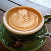 嵐電に乗る前にカフェラテを♪