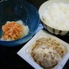 朝ご飯（鮭おろし、納豆、銀シャリ）