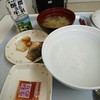 ⑧ ウチの日頃の朝ごはんよりも豪勢…(^^;