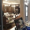 外からの店内は!!