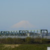 ⑨武蔵野線の先に富士山