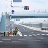 市川総合病院入り口交差点ｗ市川文学歩道橋ｗ