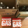 水＆お茶は箱買い。ガスは21本在庫あり