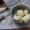 一年に一度、料理の皮むき作業