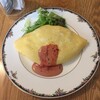 cafemoimoiのふわとろ卵のオムライス。