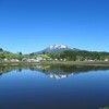 田んぼに映る岩木山♪