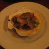 前菜　殻付き帆立のオーブン焼き、秋トリュフのせ