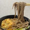 ス4：〇 余白を少なくして麺を主役に