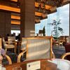 ラウンジ