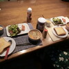 朝食