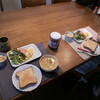 朝食