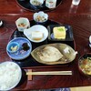 朝食