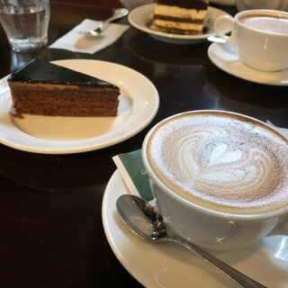 カフェ・ミケランジェロ