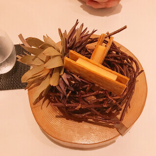 レーヌ デ プレ