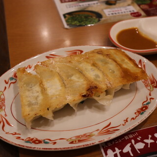 味噌と餃子 青源