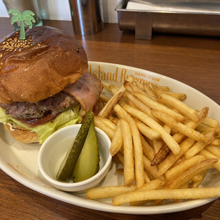 アイランドバーガーズ