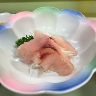 鯉とうなぎのまるます家