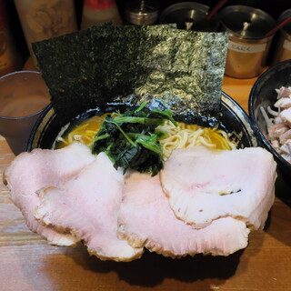 ラーメン 末廣家