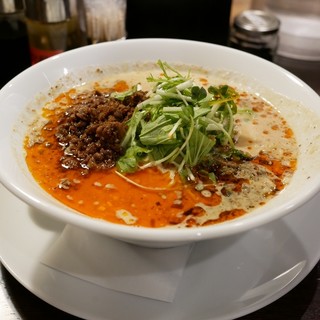 四川担担麺 阿吽