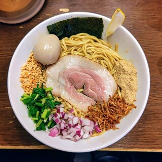 [閉店]フスマにかけろ 中崎壱丁 中崎商店會1-6-18号ラーメン