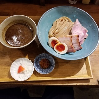 いかれたヌードル フィッシュトンズ