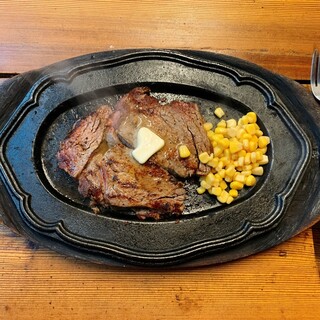 ステーキハウス リベラ