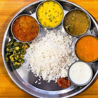 [閉店]スリマンガラム