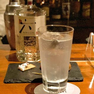 バー