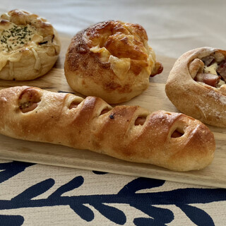 カーラ・アウレリア