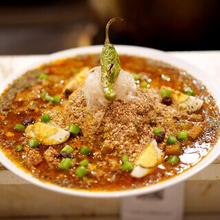 コロンビア エイト