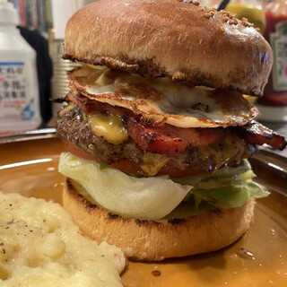 [閉店]ウーピーバーガー