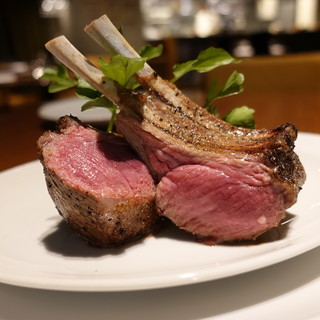 Akami Modern Chop House