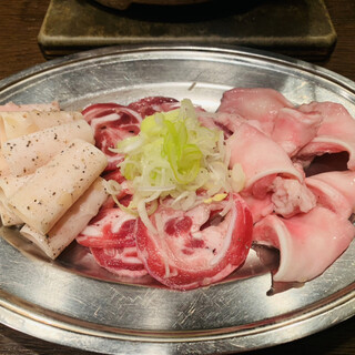 塩ホルモン 炭楽