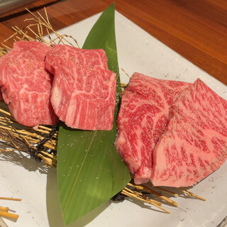 炭火焼肉 あもん