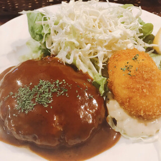 グリルばらの木