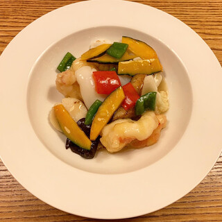 中国小麦粉料理専門店恵泉