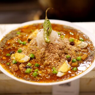 コロンビア エイト