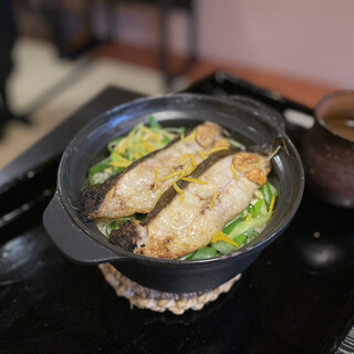 日本料理 新茶家