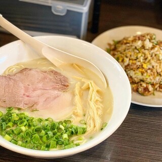 麺屋 菜々兵衛