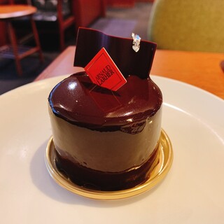 アルノー・ラエール