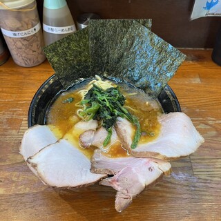 ラーメン 末廣家