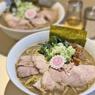 自家製麺 二丁目ラーメン