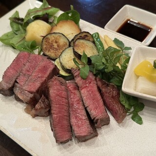 ステーキ・鉄板焼き