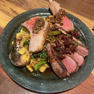 ステーキ・鉄板焼き