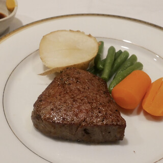 ステーキ・鉄板焼き