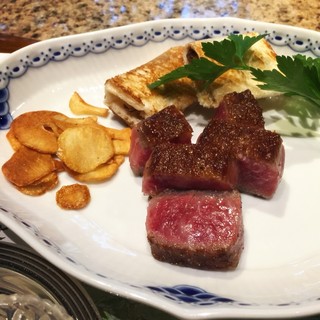 ステーキ・鉄板焼き