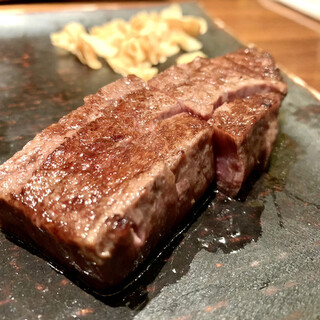 ステーキ・鉄板焼き