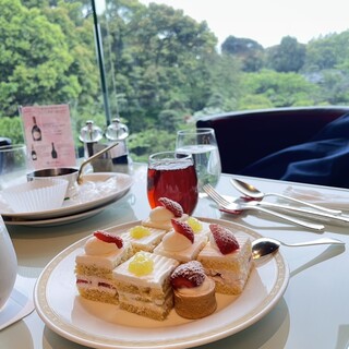カフェ