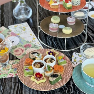 オリエンタルラウンジ