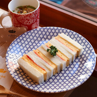 ペリカンカフェ